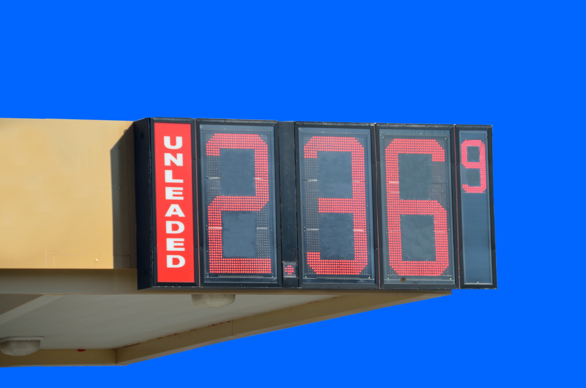 gas-price-ge724b3a71_1920